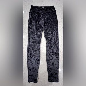 Lululemon wunder lounge crushed velvet size 10